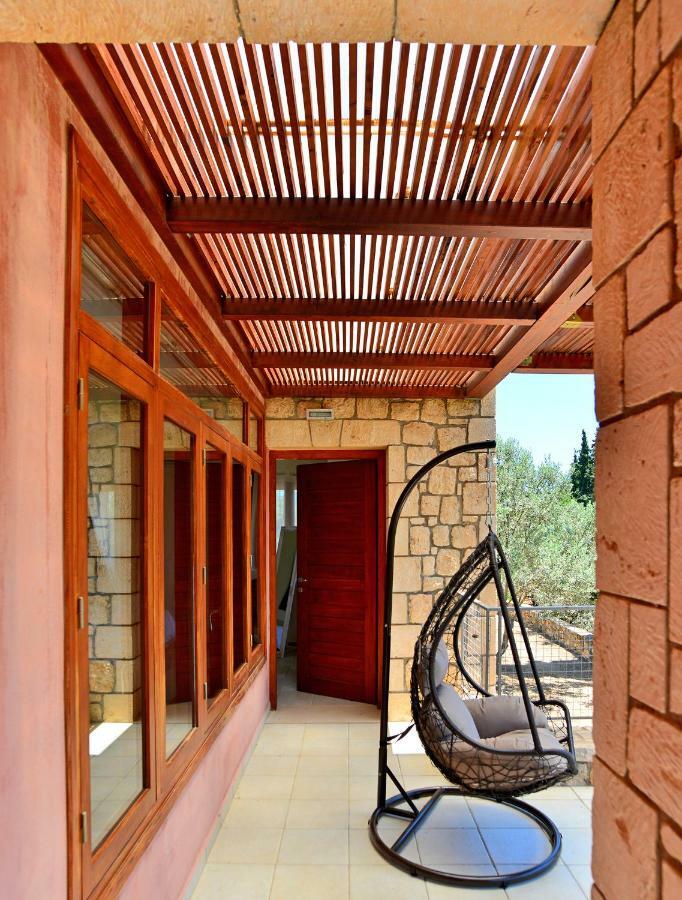 PYRGOS RALLI ESTATE Apartments&Suites Aegina Exterior foto